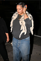 Celebrity Photo: Rihanna
1200x1800 227 kb
Viewed 10 times
@BestEyeCandy.com