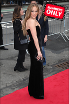 Celebrity Photo: Jennifer Lopez
2334x3500 1.6 mb
Viewed 1 time
@BestEyeCandy.com