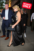 Celebrity Photo: Florence Pugh
2000x3000 2.3 mb
Viewed 0 times
@BestEyeCandy.com