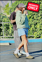 Celebrity Photo: Hailey Baldwin
1784x2584 4.1 mb
Viewed 0 times
@BestEyeCandy.com