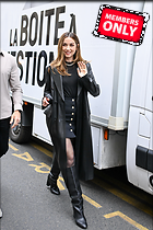 Celebrity Photo: Ana De Armas
3543x5315 6.0 mb
Viewed 1 time
@BestEyeCandy.com