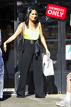 Brie Bella nikki Bella leaves lunch at Joans on third in Studio City CA 26.02..20.2020
2133x3200 2.9 mb
Viewed 1 time
@BestEyeCandy.com