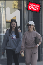 Celebrity Photo: Sarah Michelle Gellar
2200x3300 1.9 mb
Viewed 0 times
@BestEyeCandy.com