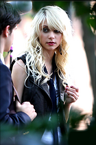 Celebrity Photo: Taylor Momsen
1330x2000 526 kb
Viewed 4 times
@BestEyeCandy.com