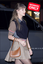 Celebrity Photo: Taylor Swift
2200x3300 2.1 mb
Viewed 1 time
@BestEyeCandy.com