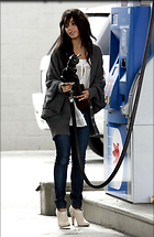 Celebrity Photo: Vanessa Hudgens
1300x2000 236 kb
Viewed 6 times
@BestEyeCandy.com