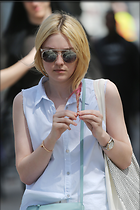 Celebrity Photo: Dakota Fanning
2400x3600 679 kb
Viewed 6 times
@BestEyeCandy.com