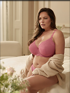 Celebrity Photo: Kelly Brook
1800x2400 351 kb
Viewed 33 times
@BestEyeCandy.com