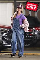 Celebrity Photo: Denise Richards
1496x2244 2.3 mb
Viewed 1 time
@BestEyeCandy.com