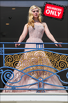 Celebrity Photo: Elle Fanning
2439x3658 2.0 mb
Viewed 2 times
@BestEyeCandy.com