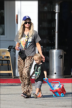Celebrity Photo: Paris Hilton
1216x1823 541 kb
Viewed 9 times
@BestEyeCandy.com
