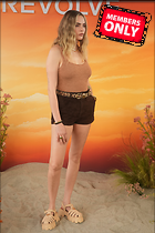Celebrity Photo: Cara Delevingne
4160x6240 3.6 mb
Viewed 1 time
@BestEyeCandy.com