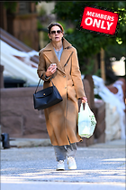 Celebrity Photo: Katie Holmes
2400x3600 1.7 mb
Viewed 0 times
@BestEyeCandy.com