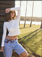 Celebrity Photo: Emily Feld
1200x1599 268 kb
Viewed 16 times
@BestEyeCandy.com