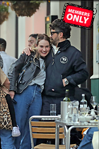 Celebrity Photo: Lily James
1816x2724 1.7 mb
Viewed 1 time
@BestEyeCandy.com