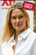 Celebrity Photo: Bar Refaeli
2377x3569 2.1 mb
Viewed 0 times
@BestEyeCandy.com