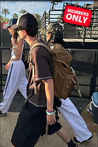 Celebrity Photo: Kylie Jenner
2075x3113 2.2 mb
Viewed 1 time
@BestEyeCandy.com
