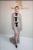Celebrity Photo: Hailee Steinfeld
667x1000 70 kb
Viewed 9 times
@BestEyeCandy.com
