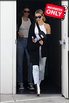 Celebrity Photo: Kendall Jenner
2333x3500 2.1 mb
Viewed 0 times
@BestEyeCandy.com