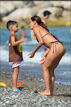 Celebrity Photo: Eva Longoria
1576x2362   1.3 mb
Viewed 10 times
@BestEyeCandy.com