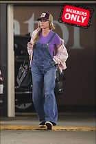 Celebrity Photo: Denise Richards
1496x2244 2.2 mb
Viewed 1 time
@BestEyeCandy.com