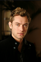 Celebrity Photo: Jude Law
1440x2160 159 kb
Viewed 4 times
@BestEyeCandy.com