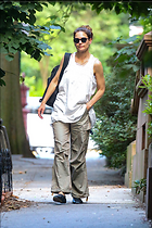 Celebrity Photo: Katie Holmes
2 Photos
Photoset #712583
@BestEyeCandy.com