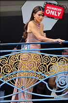 Celebrity Photo: Eva Longoria
3989x5980 2.3 mb
Viewed 0 times
@BestEyeCandy.com