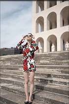 Celebrity Photo: Lily Collins
1280x1920 267 kb
Viewed 24 times
@BestEyeCandy.com