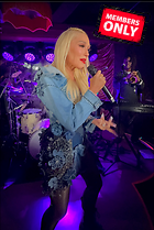 Celebrity Photo: Gwen Stefani
1980x2960 1.9 mb
Viewed 0 times
@BestEyeCandy.com