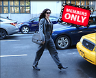 Celebrity Photo: Anne Hathaway
3204x2617   3.5 mb
Viewed 0 times
@BestEyeCandy.com