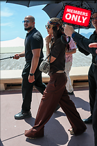 Celebrity Photo: Emily Ratajkowski
3118x4677 2.6 mb
Viewed 1 time
@BestEyeCandy.com