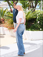 Celebrity Photo: Elle Fanning
1549x2048 1.2 mb
Viewed 13 times
@BestEyeCandy.com