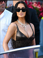 Celebrity Photo: Kimberly Kardashian
1230x1634 344 kb
Viewed 35 times
@BestEyeCandy.com