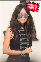 Celebrity Photo: Jenna Ortega
1997x3000   2.6 mb
Viewed 0 times
@BestEyeCandy.com