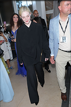 Celebrity Photo: Elle Fanning
1365x2048 1,092 kb
Viewed 6 times
@BestEyeCandy.com