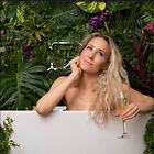 Celebrity Photo: Nikki Glaser
640x639 77 kb
Viewed 8 times
@BestEyeCandy.com