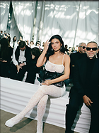 Celebrity Photo: Kylie Jenner
1440x1920 234 kb
Viewed 16 times
@BestEyeCandy.com