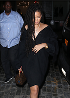 Celebrity Photo: Rihanna
1900x2647 1,007 kb
Viewed 3 times
@BestEyeCandy.com