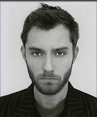 Celebrity Photo: Jude Law
988x1186 778 kb
Viewed 5 times
@BestEyeCandy.com
