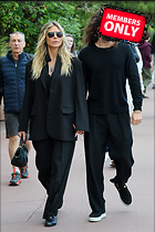 Celebrity Photo: Heidi Klum
2769x4153 2.0 mb
Viewed 0 times
@BestEyeCandy.com