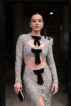 Celebrity Photo: Hailee Steinfeld
667x1000 98 kb
Viewed 13 times
@BestEyeCandy.com