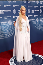 Celebrity Photo: Christina Aguilera
1365x2048 1.2 mb
Viewed 4 times
@BestEyeCandy.com