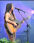 Celebrity Photo: Kacey Musgraves
1200x1500 244 kb
Viewed 4 times
@BestEyeCandy.com