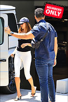 Celebrity Photo: Hailey Baldwin
1633x2449 1.7 mb
Viewed 0 times
@BestEyeCandy.com