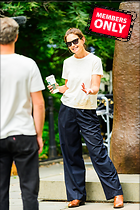 Celebrity Photo: Katie Holmes
2333x3500 3.0 mb
Viewed 1 time
@BestEyeCandy.com