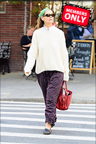 Celebrity Photo: Katie Holmes
2333x3500 2.9 mb
Viewed 0 times
@BestEyeCandy.com