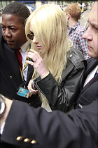 Celebrity Photo: Taylor Momsen
2400x3600 782 kb
Viewed 2 times
@BestEyeCandy.com