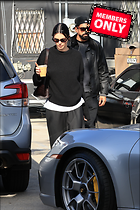 Celebrity Photo: Kendall Jenner
2261x3392 2.9 mb
Viewed 0 times
@BestEyeCandy.com