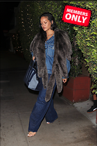 Celebrity Photo: Rihanna
1995x2993 2.6 mb
Viewed 0 times
@BestEyeCandy.com
